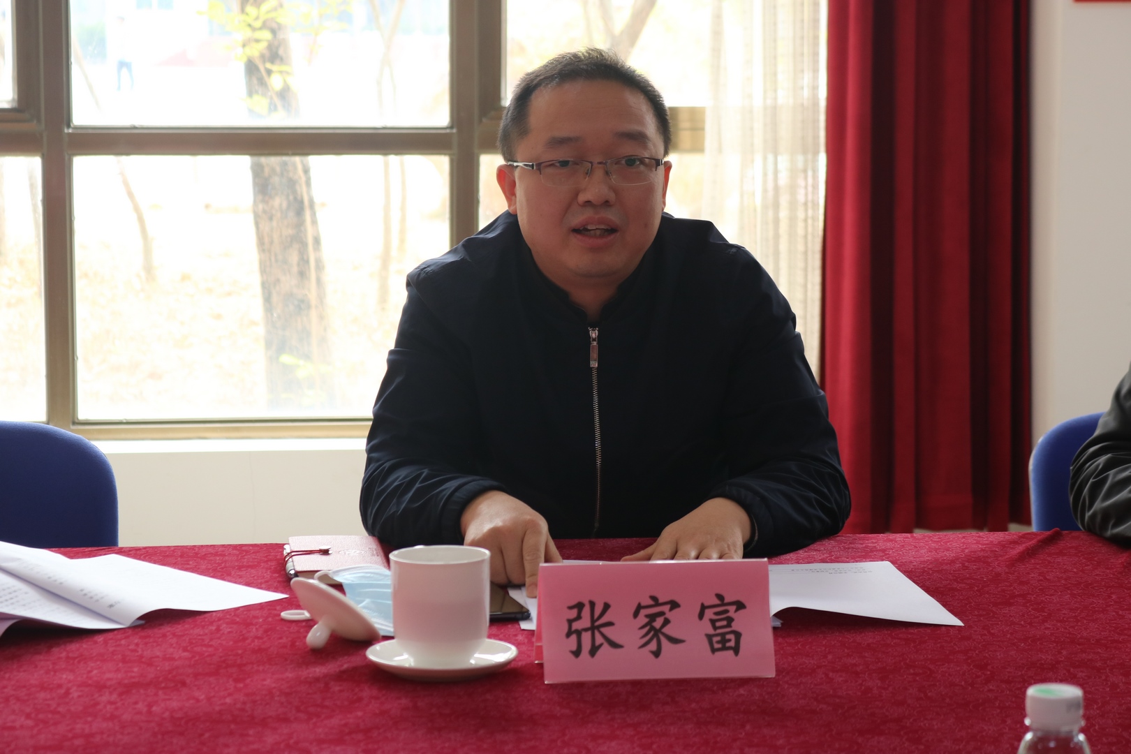 万利国际要闻丨珠海市人社局向导一行莅临我校指导事情_万利国际