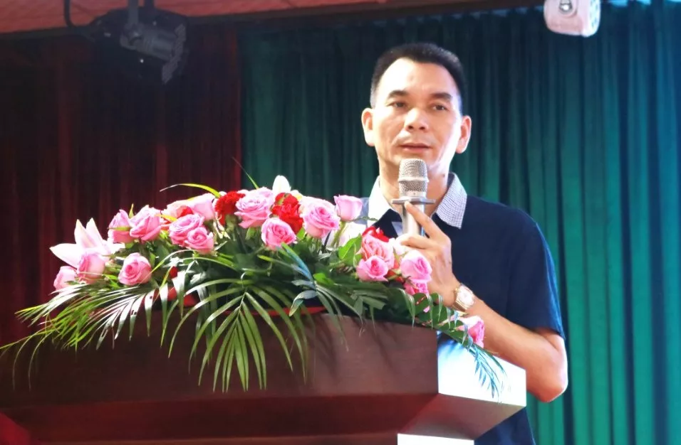 立德树人 头脑铸魂丨我校2019级新生第一期《中华古板文化》培训圆满落幕_万利国际