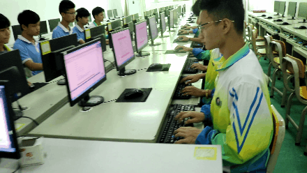 迎祖国七十华诞 展万利国际学子风范丨万利国际第五届校园手艺节_万利国际