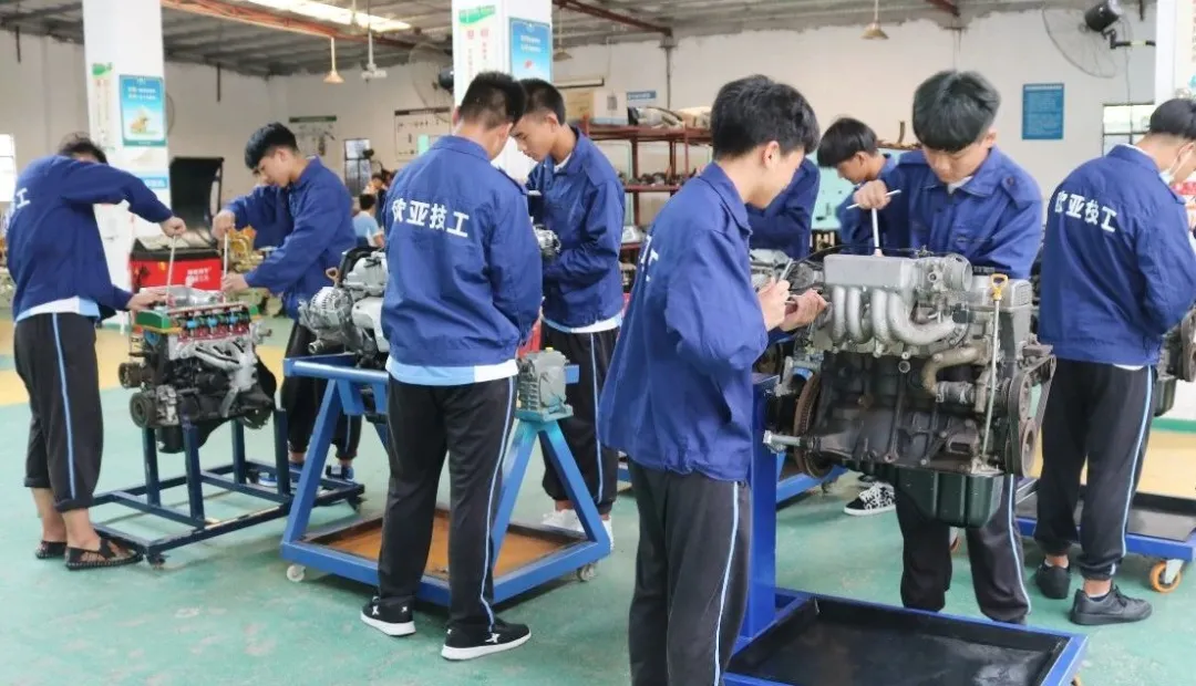 万利国际专业介绍丨汽车维修、新能源汽车检测与维修_万利国际