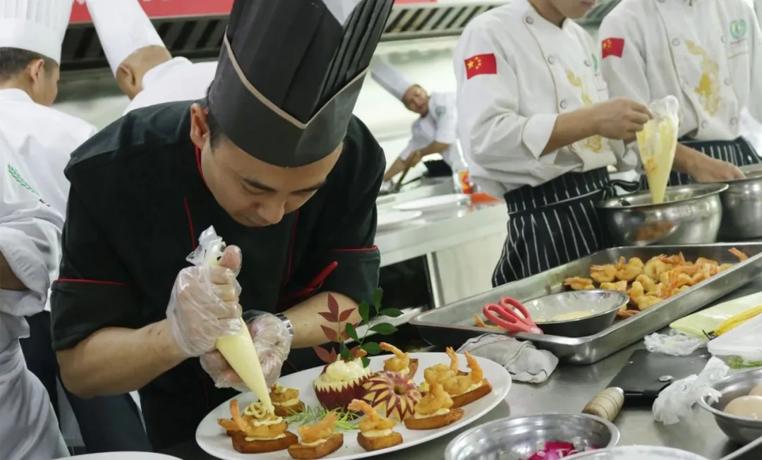 专业介绍丨烹饪篇（中式烹饪、中西式面点、西餐）_万利国际