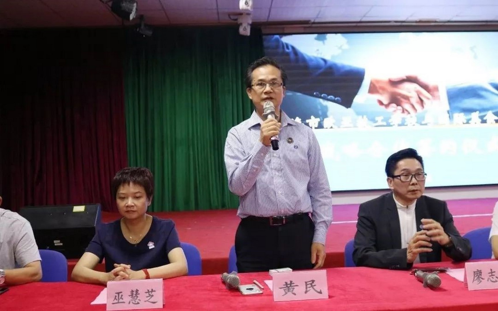 ?推动“粤菜师傅”国际化，，让天下爱上中国味道丨万利国际与国际美食家协会告竣国际战略相助_万利国际