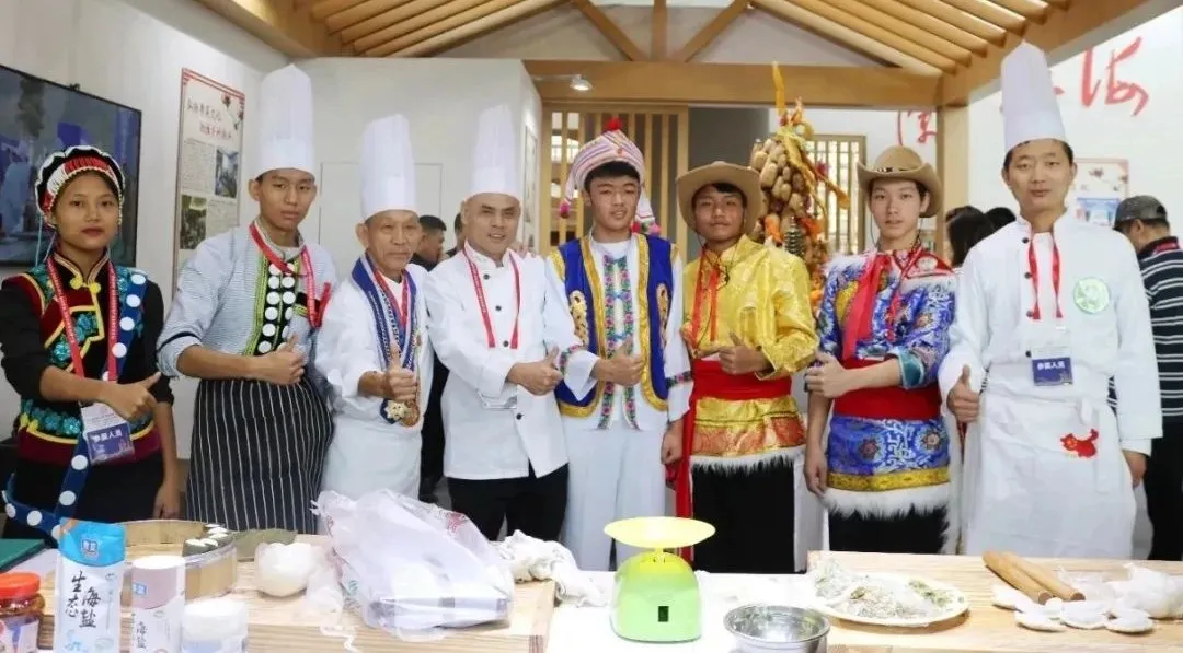 专业介绍丨烹饪篇（中式烹饪、中西式面点、西餐）_万利国际
