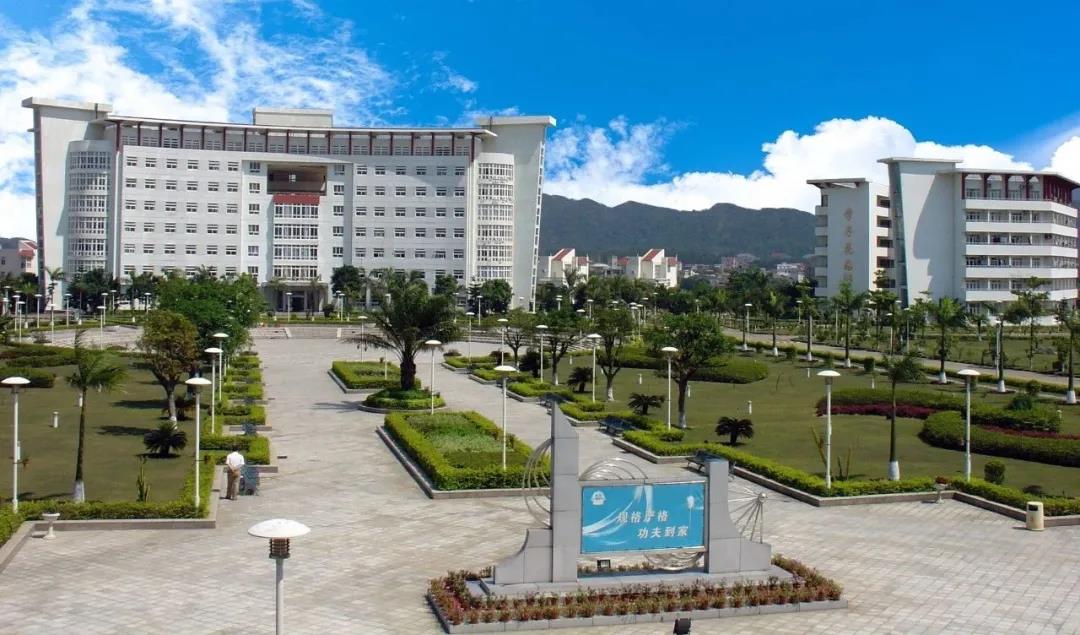 高技校区_万利国际